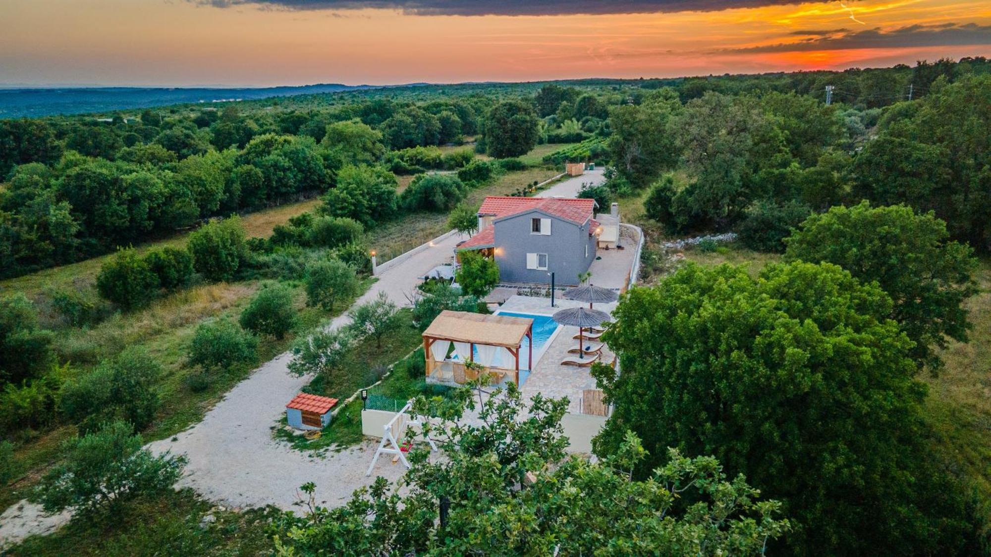 Kuca Za Odmor Cvitka Apartamento Slivnica Exterior foto