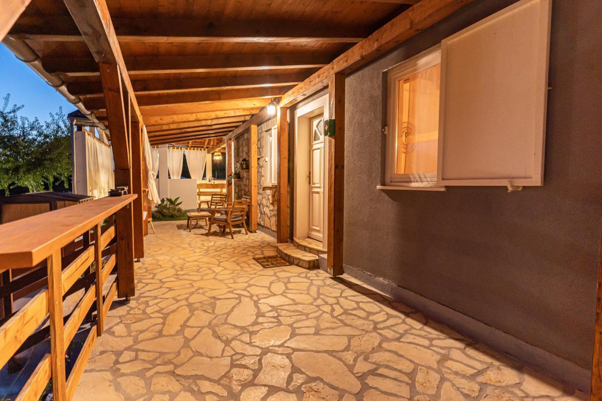 Kuca Za Odmor Cvitka Apartamento Slivnica Exterior foto